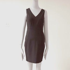 Any Taylor Black V-neck Sheath Dress - Petite 00
